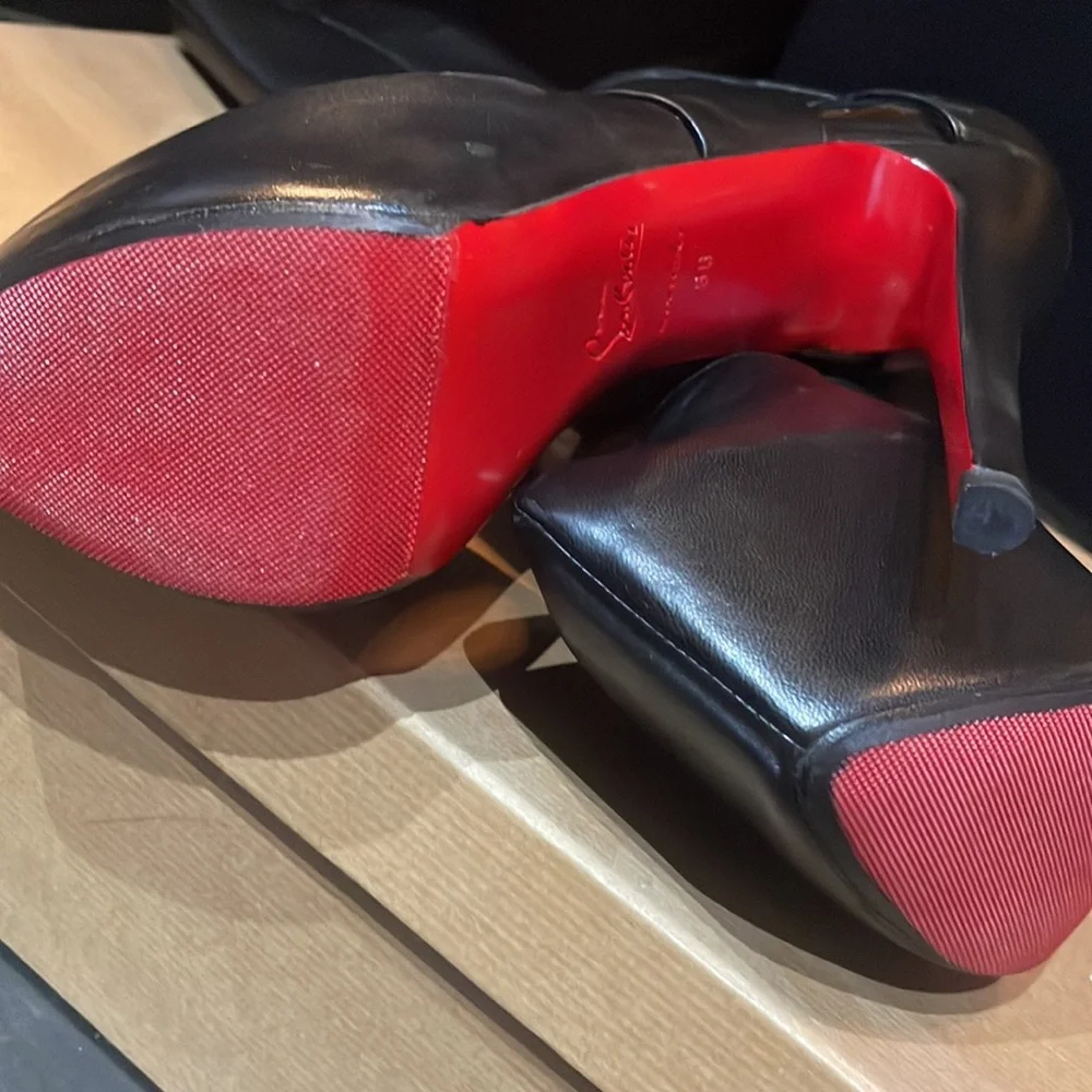 Christian Louboutin Bandita Boots - Picture 6 of 13